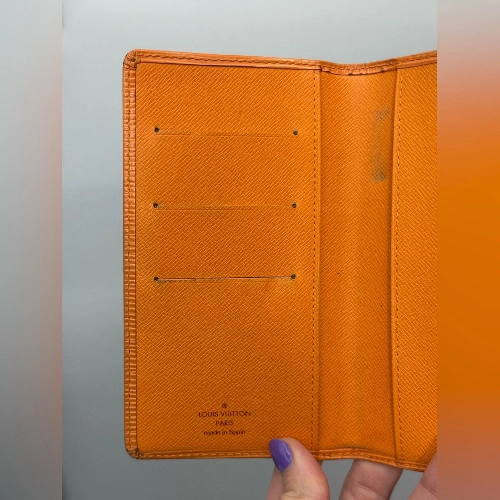 Louis Vuitton orange epi leather long wallet/checkbook holder - Picture 9 of 13